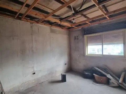 Casa en Venta para remodelar en Moron