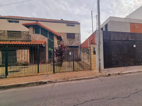 Casa en Venta para remodelar en Moron