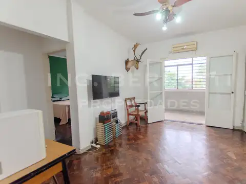 Departamento 3 Ambientes - Frente con balcón - Barrio Gral. San Martín -