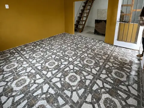 Depto Tipo Casa en Venta de 4 dormitorios