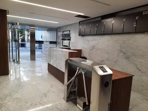 Oficina en Alquiler en Recoleta, USD 1.900