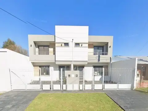 Casa en Las Colinas P.Ramos