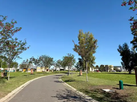Invertí hoy, construí mañana - Lote en Santo Tomás