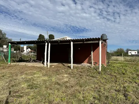 Casa a reciclar y acondicionar en Rincon de Tortuguitas