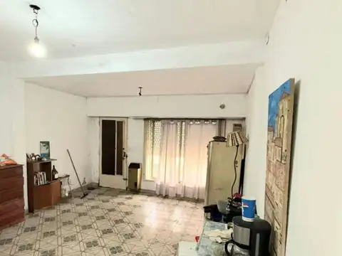 Venta de Casa 6 AMBIENTES en 2 PLANTAS HAEDO