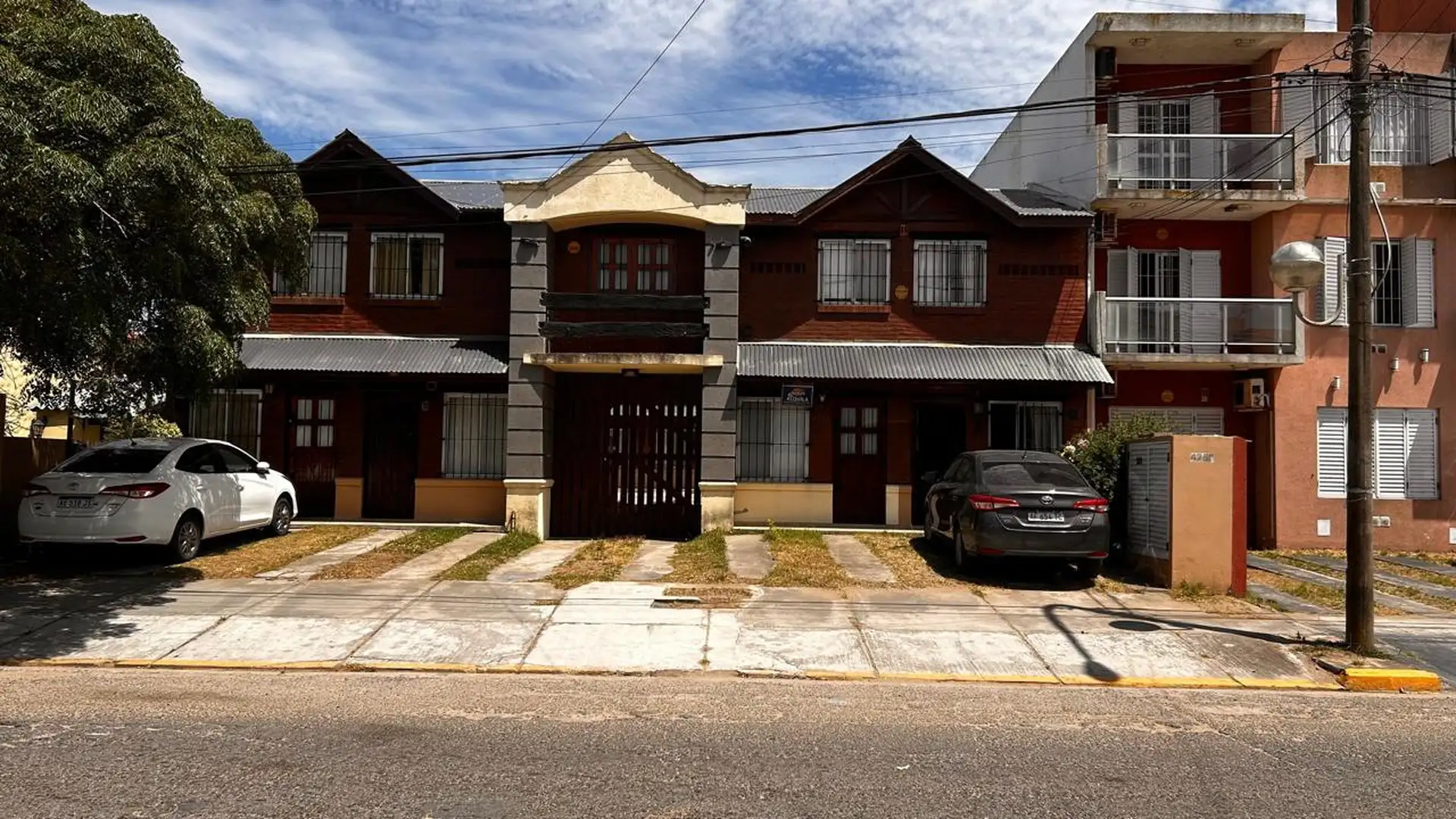 Duplex 3 amb. Costa Azul. A 100 mts del mar.