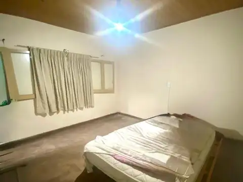 VENTA CASA 4 AMBIENTES, BERAZATEGUI.