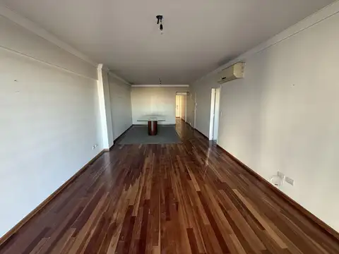 Departamento en Venta con 2 cocheras