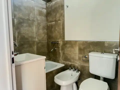 Piso Dúplex de Categoría, a Estrenar en Venta.