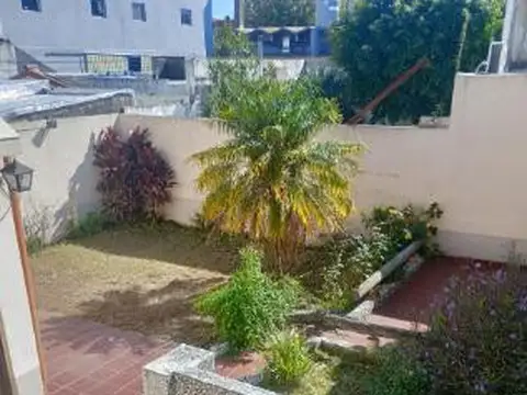 Depto Tipo Casa en Venta de 3 ambientes