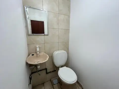 Depto Tipo Casa en Alquiler en San Antonio de Padua, $ 1.100.000