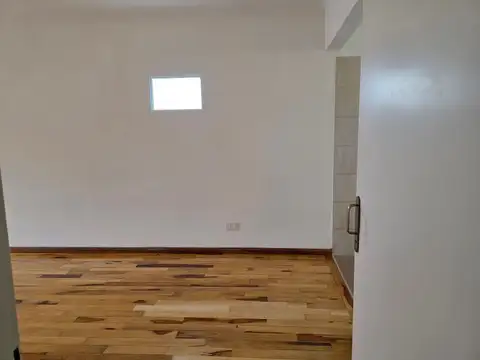 VENTA MONOAMBIENTE CON BALCON EN BOEDO