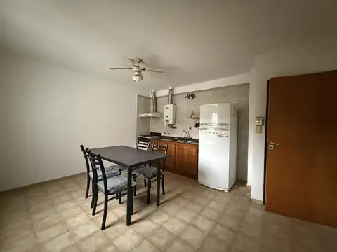 Departamento en Alquiler con 1 cocheras