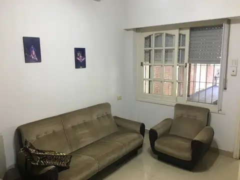 Medrano 1200, Piso PB