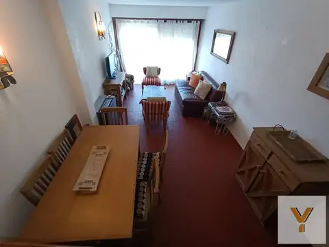 Dúplex en venta - 3 Dormitorios 2 Baños - Cochera - 100Mts2 - Villa Gesell