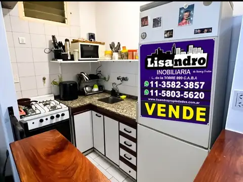 Vendo  p.h de 2 ambientes con patio sin expensas acepto permuta mayor valor