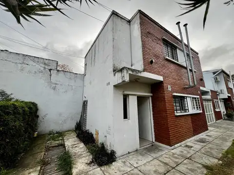 Depto Tipo Casa en Alquiler de 2 ambientes