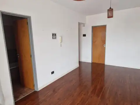 Departamento 2 ambientes en 6°piso en venta en Ciudadela