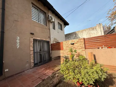 Depto Tipo Casa en Venta en Ituzaingo, USD 87.000