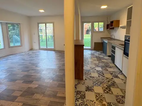 Casa en Alquiler de 3 dormitorios