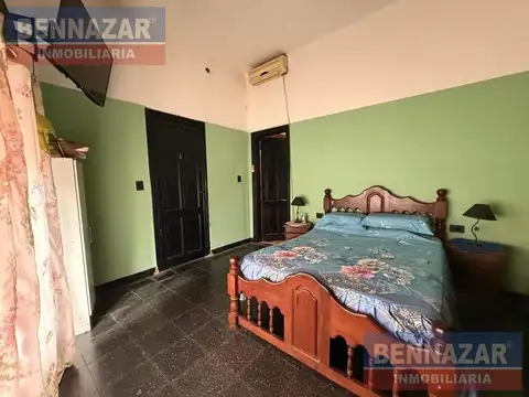 Casa en venta   3 habitaciones   2 baños   terraza