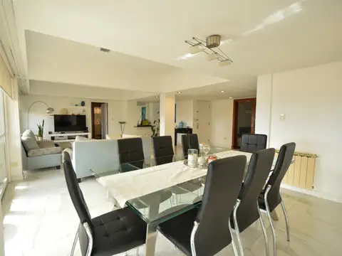 Departamento 4 ambientes con 3 baños