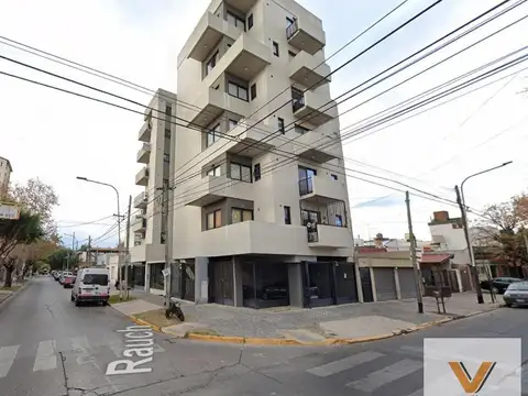 Cochera en venta - 13Mts2 - Caseros