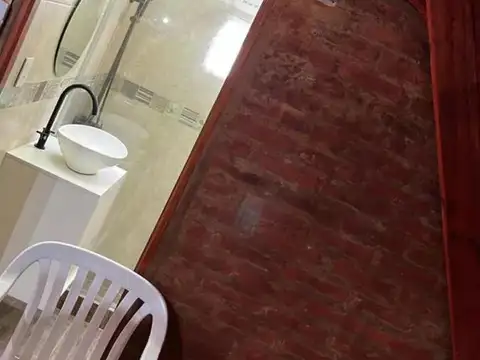 Avenida Intendente Tullisi y Iguazú