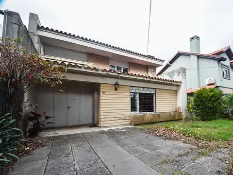 Venta casa 2 o 3 dormitorios garaje, Pta Gorda