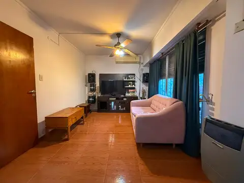 Casa en Venta en Alberdi, USD 163.000
