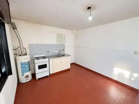 Depto Tipo Casa en Venta en Tolosa, USD 38.000