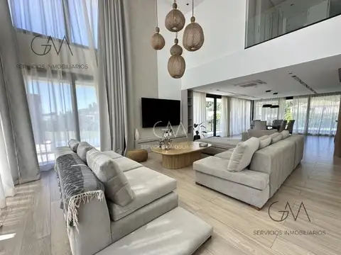 Casa en Alquiler Temporal en Rumenco, USD 600
