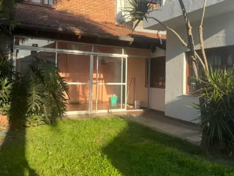 Casa en Venta en Castelar, USD 170.000