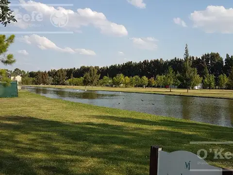 LOTE DE 1333M2 EN MIRALAGOS II !!