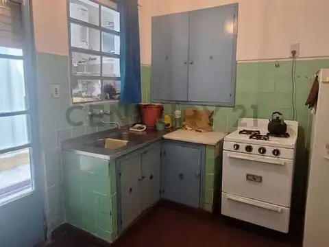 VENTA - CASA 3 DORMITORIOS - MELINCUE