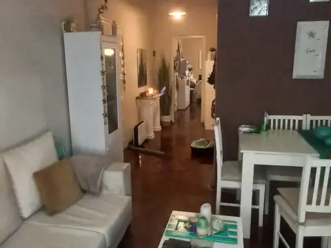 HERMOSO DEPARTAMENTO CENTRICO 2 AMBIENTES.