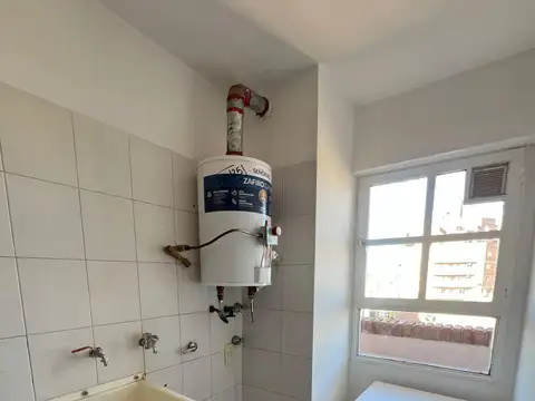 ALQUILO DEPARTAMENTO BARRIO GUEMES 1 DORMITORIO -
