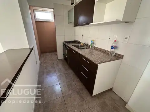 Departamento dos ambientes con balcon