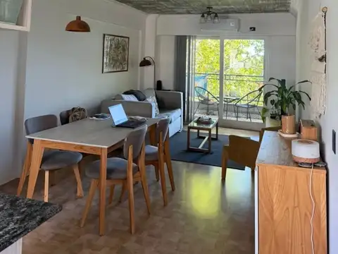 Ciudad de la Paz 400, Piso 5