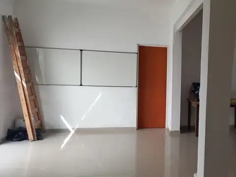 Malvinas Argentinas al 7800