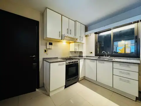 Departamento en Alquiler con 1 cocheras