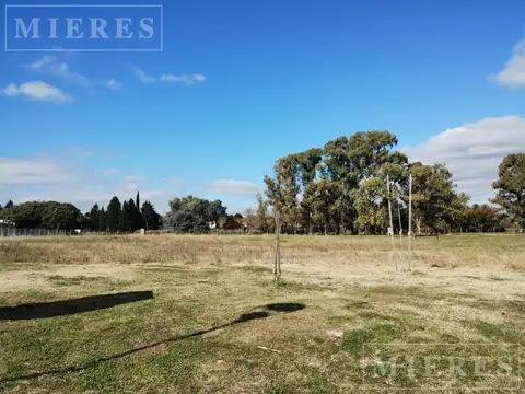 Lote de 1262m² en venta en Los Ombues, Estancias del Pilar