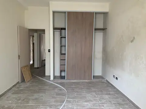 Depto Tipo Casa en Alquiler de 2 dormitorios