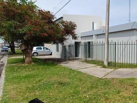 Amplia casa en alquiler en Bº Los Nogales