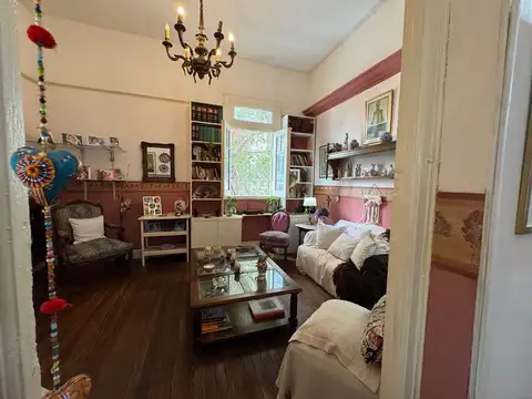 Depto Tipo Casa en Venta 70 años