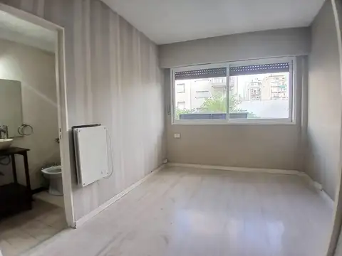 2 Ambientes Frente balcón