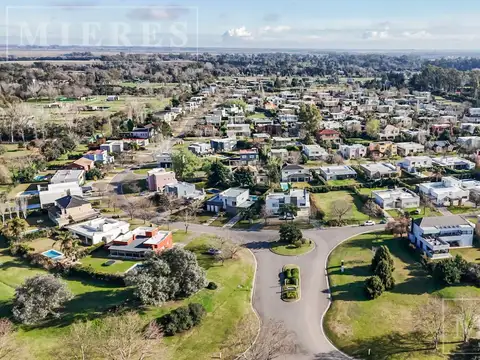 Lote interno en venta en Haras Santa Maria Barrio Los Robles