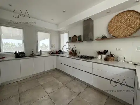 Casa en Alquiler Temporal en Arenas del Sur, USD 450