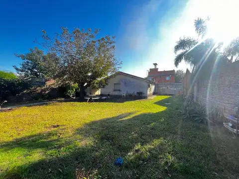 VENTA Casa 3 ambientes C. Evita
