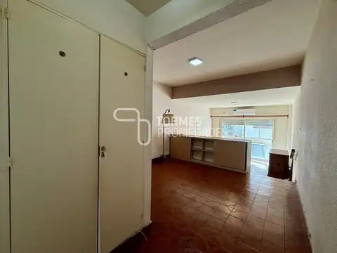 Departamento en Venta en Plaza Colon, USD 70.000